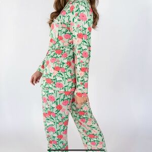 In My Sundays Peony Blossoms Long Sleeve and Pant  Pajama Set, size S, NWT, HTF